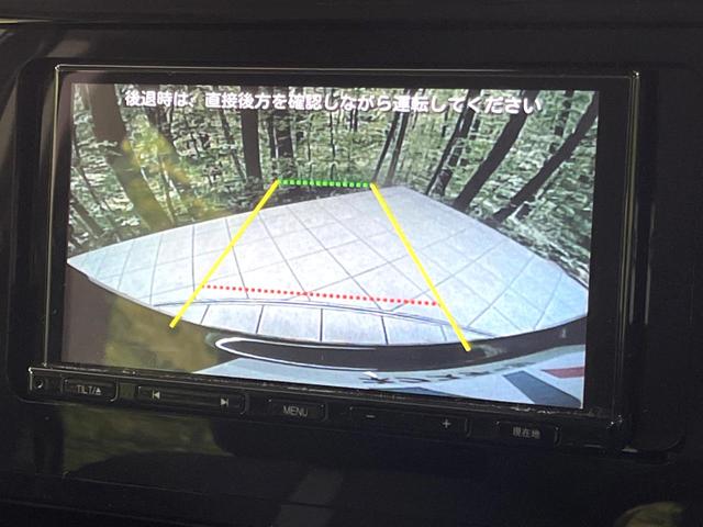 ルーミー カスタムＧ　４ＷＤ　両側電動ドア　ＳＤナビ　バックカメラ　寒冷地仕様　衝突軽減　レーダークルーズ　ＬＥＤライト　ＬＥＤフォグ　禁煙車　コーナーセンサー　ＬＥＤヘッド　ＥＴＣ　純正１４インチＡＷ　スマートキー（5枚目）