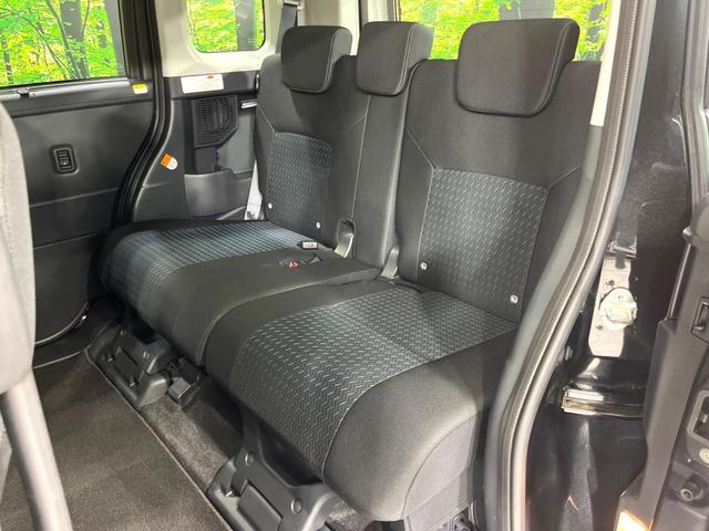 ルーミー カスタムＧ　４ＷＤ　両側電動ドア　ＳＤナビ　バックカメラ　寒冷地仕様　衝突軽減　レーダークルーズ　ＬＥＤライト　ＬＥＤフォグ　禁煙車　コーナーセンサー　ＬＥＤヘッド　ＥＴＣ　純正１４インチＡＷ　スマートキー（36枚目）