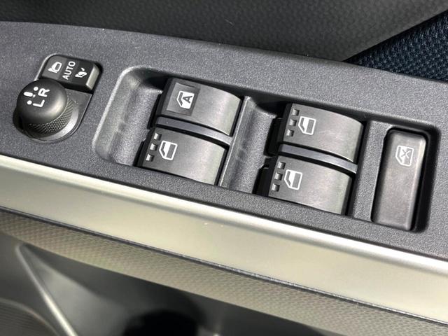 ルーミー カスタムＧ　４ＷＤ　両側電動ドア　ＳＤナビ　バックカメラ　寒冷地仕様　衝突軽減　レーダークルーズ　ＬＥＤライト　ＬＥＤフォグ　禁煙車　コーナーセンサー　ＬＥＤヘッド　ＥＴＣ　純正１４インチＡＷ　スマートキー（51枚目）