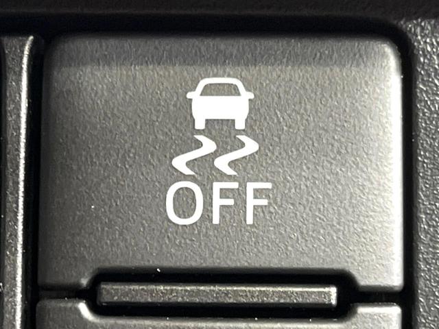 ルーミー カスタムＧ　４ＷＤ　両側電動ドア　ＳＤナビ　バックカメラ　寒冷地仕様　衝突軽減　レーダークルーズ　ＬＥＤライト　ＬＥＤフォグ　禁煙車　コーナーセンサー　ＬＥＤヘッド　ＥＴＣ　純正１４インチＡＷ　スマートキー（56枚目）