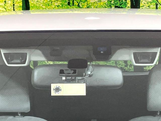 インプレッサスポーツハイブリッド ハイブリッド２．０ｉ－Ｓアイサイト　４ＷＤ　純正ナビ　バックカメラ　衝突軽減　レーダークルーズ　ドラレコ　寒冷地仕様　ＨＩＤヘッド　禁煙車　Ｂｌｕｅｔｏｏｔｈ　ＣＤ　ＤＶＤ　合皮シート　パドルシフト　ＥＴＣ　純正１７インチＡＷ（6枚目）