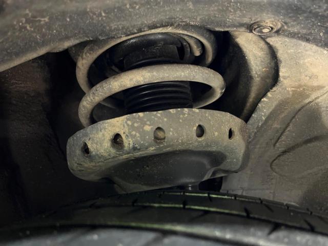 インプレッサスポーツハイブリッド ハイブリッド２．０ｉ－Ｓアイサイト　４ＷＤ　純正ナビ　バックカメラ　衝突軽減　レーダークルーズ　ドラレコ　寒冷地仕様　ＨＩＤヘッド　禁煙車　Ｂｌｕｅｔｏｏｔｈ　ＣＤ　ＤＶＤ　合皮シート　パドルシフト　ＥＴＣ　純正１７インチＡＷ（29枚目）