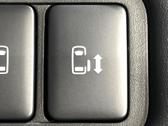 デリカD:5 シャモニー 4WD ディーゼル 禁煙車 両側電動ドア 全周囲カメラ 衝突軽減 レーダークルーズ 電動リアゲート パワーシート BSM レーンアシスト 純正18インチAW 前席シートヒーター(4枚目)