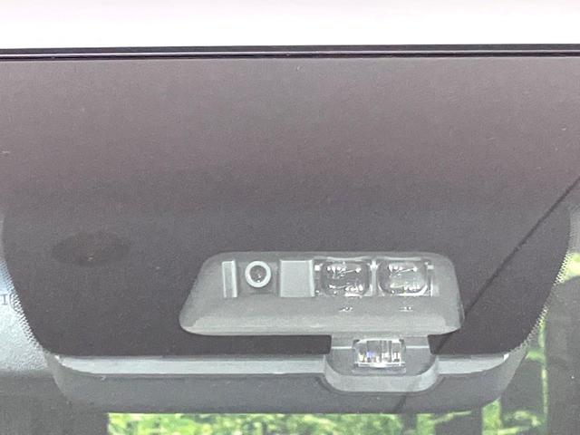 デリカD:5 シャモニー 4WD ディーゼル 禁煙車 両側電動ドア 全周囲カメラ 衝突軽減 レーダークルーズ 電動リアゲート パワーシート BSM レーンアシスト 純正18インチAW 前席シートヒーター(6枚目)