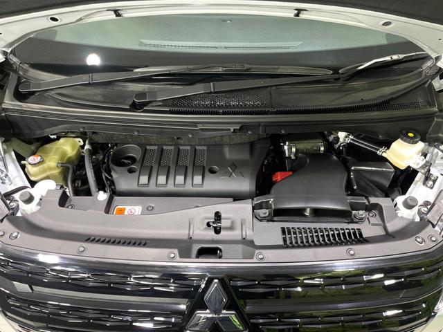 デリカD:5 シャモニー 4WD ディーゼル 禁煙車 両側電動ドア 全周囲カメラ 衝突軽減 レーダークルーズ 電動リアゲート パワーシート BSM レーンアシスト 純正18インチAW 前席シートヒーター(20枚目)