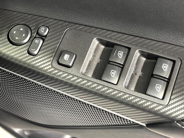 デリカD:5 シャモニー 4WD ディーゼル 禁煙車 両側電動ドア 全周囲カメラ 衝突軽減 レーダークルーズ 電動リアゲート パワーシート BSM レーンアシスト 純正18インチAW 前席シートヒーター(72枚目)