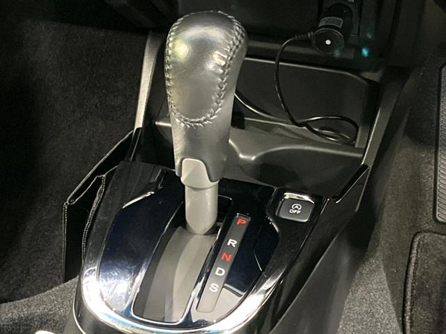 フィット 13G・Sパッケージ 4WD 純正ナビ バックカメラ 寒冷地仕様 衝突軽減 禁煙車 ドラレコ LEDヘッド ETC クルコン 純正15インチAW オートライト オートエアコン アイドリングストップ ステアリングスイッチ(29枚目)