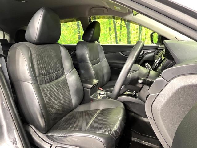 エクストレイル ２０Ｓ　ハイブリッド　４ＷＤ　純正ナビ　衝突軽減　コーナーセンサー　デュアルオートエアコン　バックカメラ　ＥＴＣ　ＬＥＤフォグライト　オートライト　ステアリングスイッチ　純正１７インチＡＷ　横滑り防止装置（9枚目）