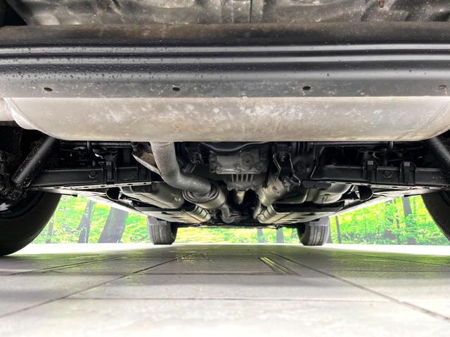 エクストレイル ２０Ｓ　ハイブリッド　４ＷＤ　純正ナビ　衝突軽減　コーナーセンサー　デュアルオートエアコン　バックカメラ　ＥＴＣ　ＬＥＤフォグライト　オートライト　ステアリングスイッチ　純正１７インチＡＷ　横滑り防止装置（20枚目）