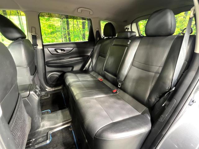 エクストレイル ２０Ｓ　ハイブリッド　４ＷＤ　純正ナビ　衝突軽減　コーナーセンサー　デュアルオートエアコン　バックカメラ　ＥＴＣ　ＬＥＤフォグライト　オートライト　ステアリングスイッチ　純正１７インチＡＷ　横滑り防止装置（33枚目）