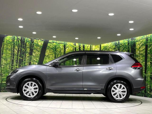 エクストレイル ２０Ｓ　ハイブリッド　４ＷＤ　純正ナビ　衝突軽減　コーナーセンサー　デュアルオートエアコン　バックカメラ　ＥＴＣ　ＬＥＤフォグライト　オートライト　ステアリングスイッチ　純正１７インチＡＷ　横滑り防止装置（70枚目）