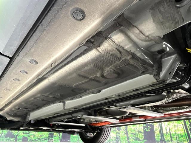 カローラクロス ハイブリッド　Ｚ　４ＷＤ　純正１０型ＤＡ　禁煙車　寒冷地仕様　ガラスルーフ　全周囲カメラ　衝突軽減　ＬＥＤヘッド／フォグ　シーケンシャルターンランプ　ＢＳＭ　シートヒーター　パワーシート　ステアリングヒーター　ＥＴＣ（24枚目）