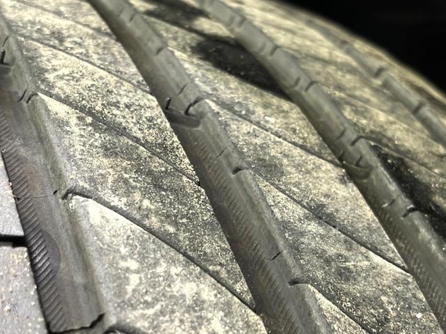 カローラクロス ハイブリッド　Ｚ　４ＷＤ　純正１０型ＤＡ　禁煙車　寒冷地仕様　ガラスルーフ　全周囲カメラ　衝突軽減　ＬＥＤヘッド／フォグ　シーケンシャルターンランプ　ＢＳＭ　シートヒーター　パワーシート　ステアリングヒーター　ＥＴＣ（25枚目）