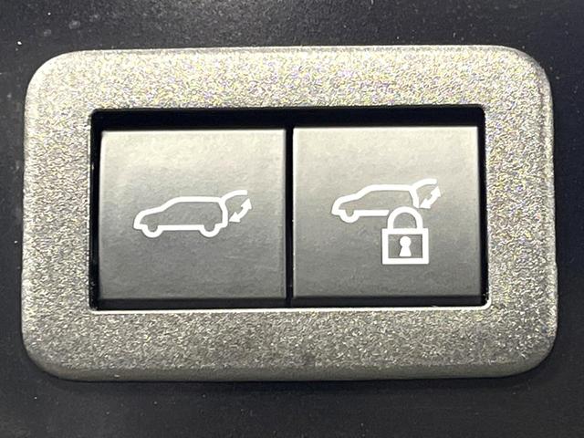 カローラクロス ハイブリッド　Ｚ　４ＷＤ　純正１０型ＤＡ　禁煙車　寒冷地仕様　ガラスルーフ　全周囲カメラ　衝突軽減　ＬＥＤヘッド／フォグ　シーケンシャルターンランプ　ＢＳＭ　シートヒーター　パワーシート　ステアリングヒーター　ＥＴＣ（53枚目）