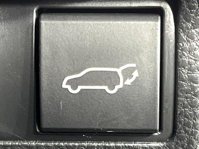 カローラクロス ハイブリッド　Ｚ　４ＷＤ　純正１０型ＤＡ　禁煙車　寒冷地仕様　ガラスルーフ　全周囲カメラ　衝突軽減　ＬＥＤヘッド／フォグ　シーケンシャルターンランプ　ＢＳＭ　シートヒーター　パワーシート　ステアリングヒーター　ＥＴＣ（54枚目）