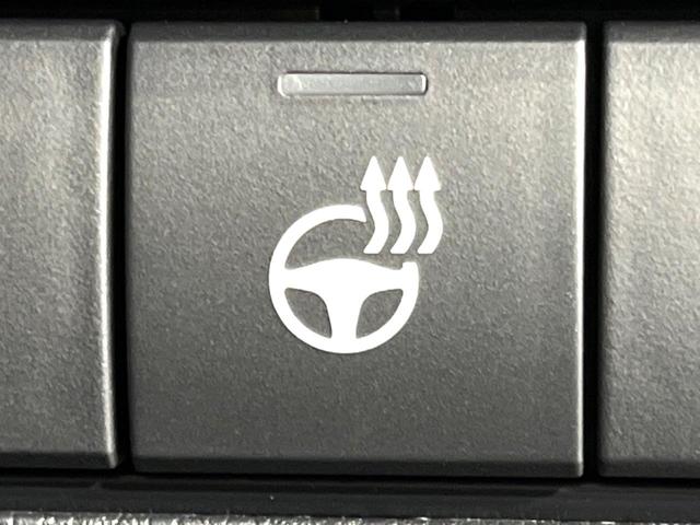 カローラクロス ハイブリッド　Ｚ　４ＷＤ　純正１０型ＤＡ　禁煙車　寒冷地仕様　ガラスルーフ　全周囲カメラ　衝突軽減　ＬＥＤヘッド／フォグ　シーケンシャルターンランプ　ＢＳＭ　シートヒーター　パワーシート　ステアリングヒーター　ＥＴＣ（56枚目）