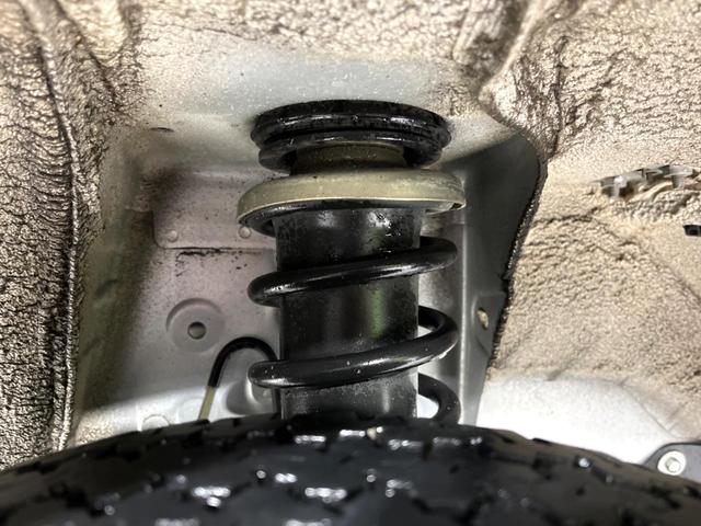 ハイゼットトラック ジャンボSAIIIt 4WD ハイルーフ 4AT 衝突軽減 3方開荷台 寒冷地仕様 禁煙車 LEDヘッド LEDフォグ 車線逸脱 先行車発進お知らせ 横滑り防止 エアコン CD プライバシーガラス(21枚目)