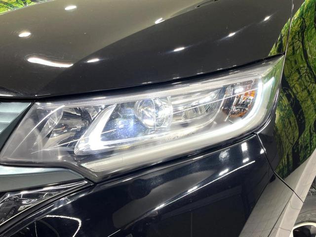 フリード＋ Ｇ・ホンダセンシング　４ＷＤ　ＳＤナビ　バックカメラ　両側電動ドア　寒冷地仕様　衝突軽減　シートヒーター　ＬＥＤヘッド　ＥＴＣ　純正１５インチＡＷ　オートハイビーム　車線逸脱警報　オートライト　ステアリングスイッチ（13枚目）