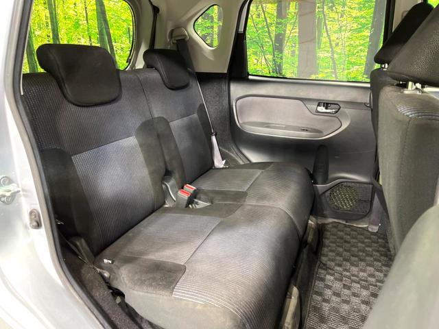 ムーヴ L SAII 4WD SDナビ 寒冷地仕様 衝突軽減 禁煙車 革巻きステアリング CD再生 地デジTV アイドリングストップ 横滑り防止装置 シートアンダーボックス 電動格納ドアミラー トラクションコントロール(10枚目)