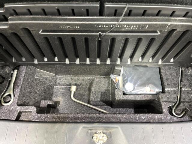 ムーヴ L SAII 4WD SDナビ 寒冷地仕様 衝突軽減 禁煙車 革巻きステアリング CD再生 地デジTV アイドリングストップ 横滑り防止装置 シートアンダーボックス 電動格納ドアミラー トラクションコントロール(35枚目)