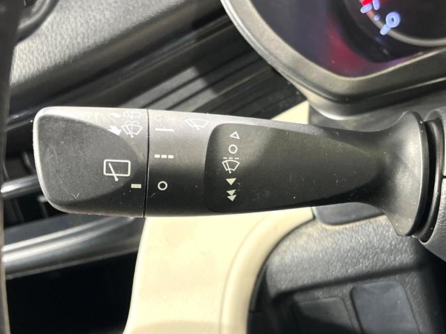 ムーヴ L SAII 4WD SDナビ 寒冷地仕様 衝突軽減 禁煙車 革巻きステアリング CD再生 地デジTV アイドリングストップ 横滑り防止装置 シートアンダーボックス 電動格納ドアミラー トラクションコントロール(39枚目)