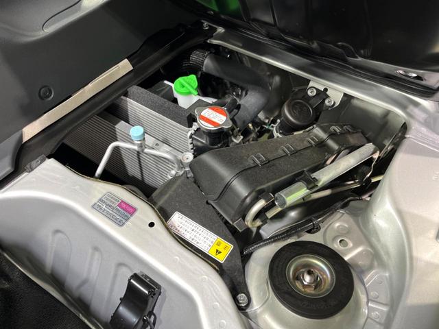 クリッパートラック ＤＸ　４ＷＤ　ＭＴ車　登録済未使用車　寒冷地仕様　禁煙車　コーナーセンサー　オートライト　アイドリングストップ　横滑り防止装置　トラクションコントロール　衝突安全ボディ　盗難防止装置（18枚目）