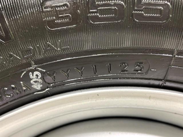 クリッパートラック ＤＸ　４ＷＤ　ＭＴ車　登録済未使用車　寒冷地仕様　禁煙車　コーナーセンサー　オートライト　アイドリングストップ　横滑り防止装置　トラクションコントロール　衝突安全ボディ　盗難防止装置（25枚目）