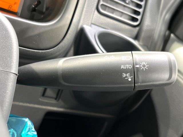 クリッパートラック ＤＸ　４ＷＤ　ＭＴ車　登録済未使用車　寒冷地仕様　禁煙車　コーナーセンサー　オートライト　アイドリングストップ　横滑り防止装置　トラクションコントロール　衝突安全ボディ　盗難防止装置（37枚目）