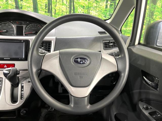 ステラ カスタムＲ　４ＷＤ　ＳＤナビ　寒冷地仕様　禁煙車　スマートキー　オートエアコン　ＨＩＤヘッド　純正１４インチＡＷ　スマートキー　フロントフォグランプ　ＣＤ／ＤＶＤ再生　地デジＴＶ　盗難防止システム　衝突安全ボディ（12枚目）