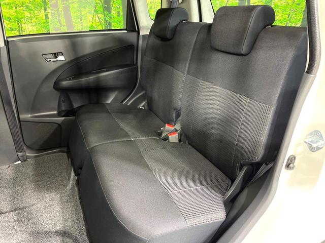 ステラ カスタムＲ　４ＷＤ　ＳＤナビ　寒冷地仕様　禁煙車　スマートキー　オートエアコン　ＨＩＤヘッド　純正１４インチＡＷ　スマートキー　フロントフォグランプ　ＣＤ／ＤＶＤ再生　地デジＴＶ　盗難防止システム　衝突安全ボディ（37枚目）