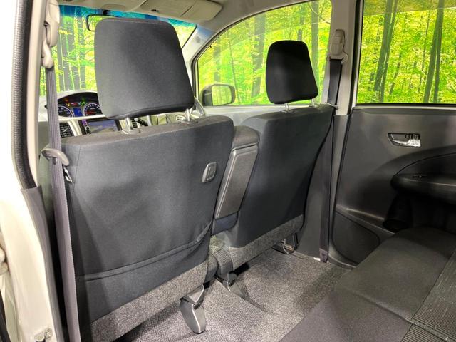 ステラ カスタムＲ　４ＷＤ　ＳＤナビ　寒冷地仕様　禁煙車　スマートキー　オートエアコン　ＨＩＤヘッド　純正１４インチＡＷ　スマートキー　フロントフォグランプ　ＣＤ／ＤＶＤ再生　地デジＴＶ　盗難防止システム　衝突安全ボディ（40枚目）