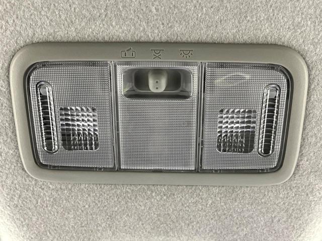 ステラ カスタムＲ　４ＷＤ　ＳＤナビ　寒冷地仕様　禁煙車　スマートキー　オートエアコン　ＨＩＤヘッド　純正１４インチＡＷ　スマートキー　フロントフォグランプ　ＣＤ／ＤＶＤ再生　地デジＴＶ　盗難防止システム　衝突安全ボディ（43枚目）