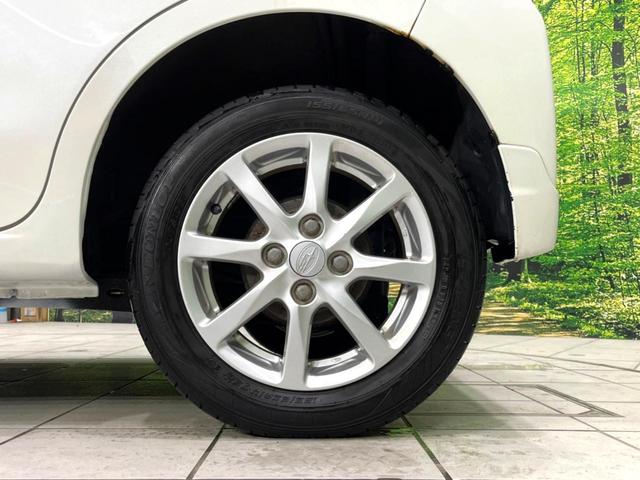 ステラ カスタムＲ　４ＷＤ　ＳＤナビ　寒冷地仕様　禁煙車　スマートキー　オートエアコン　ＨＩＤヘッド　純正１４インチＡＷ　スマートキー　フロントフォグランプ　ＣＤ／ＤＶＤ再生　地デジＴＶ　盗難防止システム　衝突安全ボディ（50枚目）