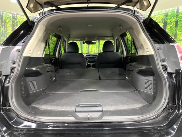 エクストレイル ２０Ｘ　エマージェンシーブレーキパッケージ　４ＷＤ　純正ナビ　全周囲カメラ　寒冷地仕様　シートヒーター　衝突軽減　クルコン　ドラレコ　ＥＴＣ　デュアルエアコン　ステアリングスイッチ　ＬＥＤライト　ルーフレール　純正１７インチＡＷ　ＣＤ／ＤＶＤ（11枚目）