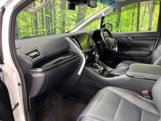 アルファード ２．５Ｓ　Ｃパッケージ　４ＷＤ　ＴＲＤエアロ　純正ナビ　両側電動ドア　後席モニター　全周囲カメラ　ＪＢＬサウンド　寒冷地仕様　電動リアゲート　衝突軽減　レーダークルーズ　禁煙車　革シート　シートエアコン　パワーシート　ＢＳＭ（37枚目）