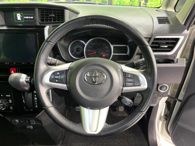 タンク カスタムＧ　４ＷＤ　純正９型ナビ　両側電動ドア　バックカメラ　寒冷地仕様　衝突軽減　シートヒーター　禁煙車　ドラレコ　コーナーセンサー　ＬＥＤヘッド　ＥＴＣ　クルコン　純正１４インチＡＷ　ステアリングスイッチ（12枚目）