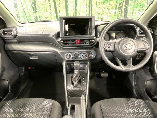 ライズ Ｘ　４ＷＤ　登録済未使用車　ターボ　寒冷地仕様　衝突軽減　シートヒーター　コーナーセンサー　スマートキー　ＬＥＤヘッド　オートハイビーム　踏み間違い防止　アイドリングストップ　ふらつき警報　禁煙車（3枚目）