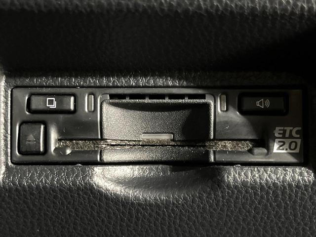 ヴォクシー Ｓ－Ｚ　４ＷＤ　１０．５型ＤＡ　両側電動ドア　バックカメラ　寒冷地仕様　衝突軽減　レーダークルーズ　禁煙車　ハーフレザーシート　ドラレコ　コーナーセンサー　スマートキー　ＬＥＤヘッド　ＥＴＣ（33枚目）