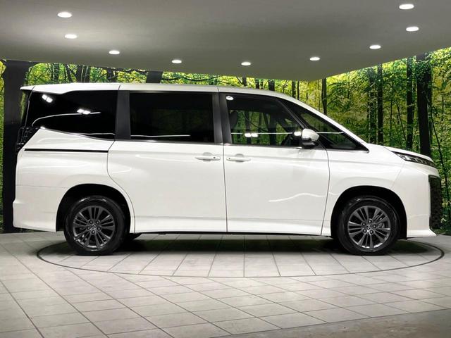 ヴォクシー Ｓ－Ｚ　４ＷＤ　１０．５型ＤＡ　両側電動ドア　バックカメラ　寒冷地仕様　衝突軽減　レーダークルーズ　禁煙車　ハーフレザーシート　ドラレコ　コーナーセンサー　スマートキー　ＬＥＤヘッド　ＥＴＣ（69枚目）