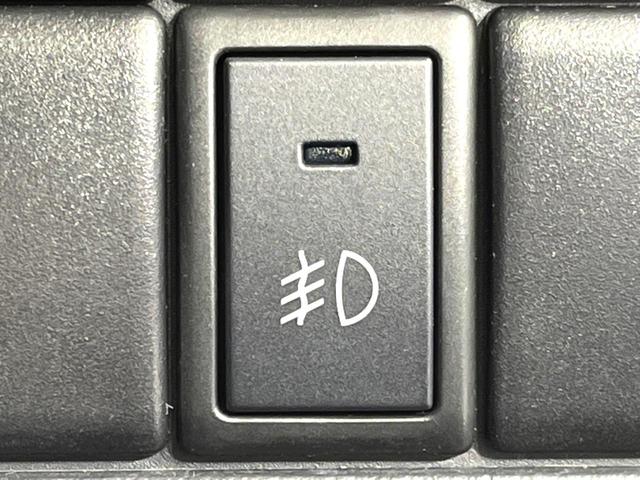 スペーシアカスタム ＴＳ　４ＷＤ　両側電動ドア　ＳＤナビ　寒冷地仕様　禁煙車　シートヒーター　スマートキー　ＨＩＤヘッド　純正１４インチアルミ　オートライト　オートエアコン　Ｂｌｕｅｔｏｏｔｈ　ＣＤ　ＤＶＤ再生　地デジ（32枚目）