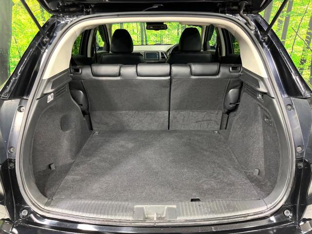 ヴェゼル ハイブリッドＺ・ホンダセンシング　４ＷＤ　純正ナビ　バックカメラ　寒冷地仕様　シートヒーター　衝突軽減　レーダークルーズ　禁煙車　スマートキー　ＬＥＤヘッド　ＥＴＣ　純正１６インチＡＷ　オートハイビーム　オートライト（44枚目）