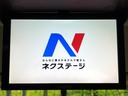 セレナ ライダー　ブラックライン　４ＷＤ　純正ナビ　後席モニター　バックカメラ　両側電動ドア　禁煙車　ＨＩＤヘッド　ＥＴＣ　クルコン　寒冷地仕様　スマートキー　オートライト　オートエアコン　リアエアコン　Ｂｌｕｅｔｏｏｔｈ（5枚目）