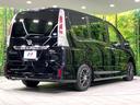 ライダー　ブラックライン　４ＷＤ　純正ナビ　後席モニター　バックカメラ　両側電動ドア　禁煙車　ＨＩＤヘッド　ＥＴＣ　クルコン　寒冷地仕様　スマートキー　オートライト　オートエアコン　リアエアコン　Ｂｌｕｅｔｏｏｔｈ（26枚目）