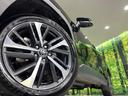ハイブリッド　Ｚ　４ＷＤ　純正１０型ＤＡ　禁煙車　寒冷地仕様　ガラスルーフ　全周囲カメラ　衝突軽減　ＬＥＤヘッド／フォグ　シーケンシャルターンランプ　ＢＳＭ　シートヒーター　パワーシート　ステアリングヒーター　ＥＴＣ（14枚目）
