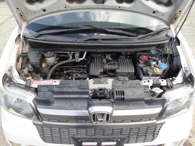 ゼスト スポーツＧ　車検２年新規／４速ＡＴ／４ＷＤ／ＤＶＤ見れます／ワンセグＴＶ付き（15枚目）