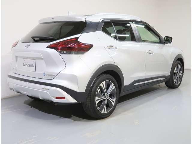 キックス １．２　Ｘ　ＦＯＵＲ　（ｅ－ＰＯＷＥＲ）　４ＷＤ　純正ナビ　アラウンドビューモニター（5枚目）