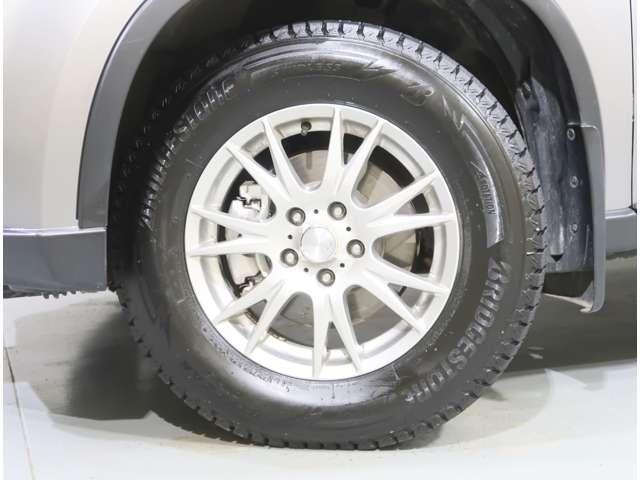 エクストレイル 2.0 20Xtt 4WD 前後ドラレコ スタッドレスタイヤ付(17枚目)
