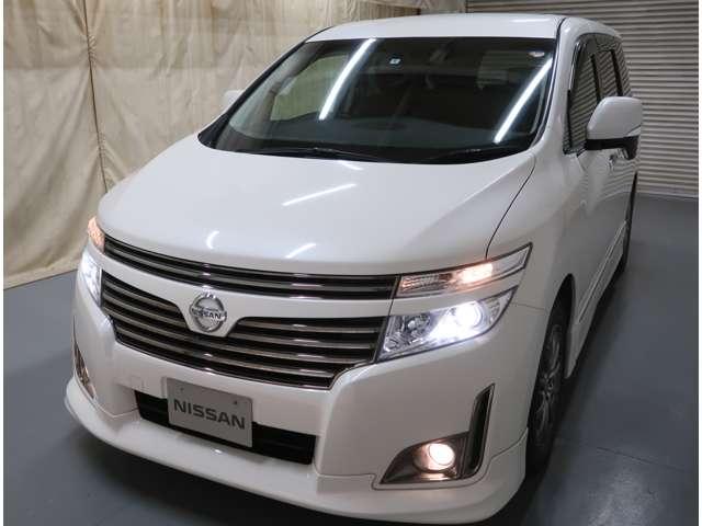 エルグランド ２．５　２５０ハイウェイスター　アーバンクロム　４ＷＤ　後席フリップダウンモニター（8枚目）