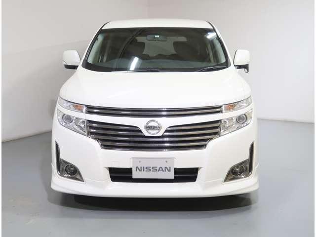 エルグランド ２．５　２５０ハイウェイスター　アーバンクロム　４ＷＤ　後席フリップダウンモニター（10枚目）