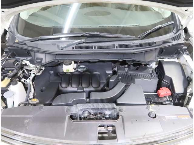 エルグランド ２．５　２５０ハイウェイスター　アーバンクロム　４ＷＤ　後席フリップダウンモニター（13枚目）